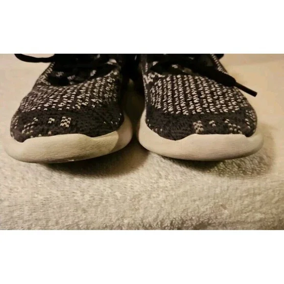 Aldo Women's Black Knit Walking Sneakers Size 7 - Picture 6 of 10